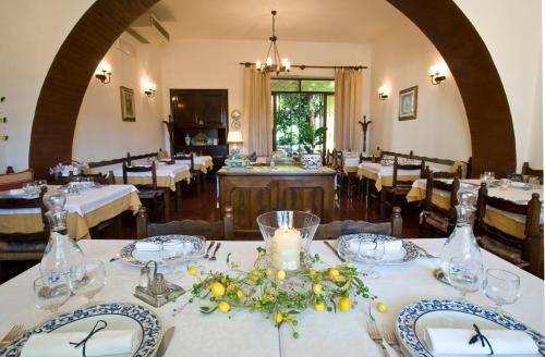 Albergo Ristorante La Pietra 
