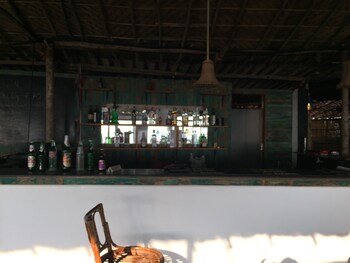 Morjim Coco Palms Resort Hotel Bar
