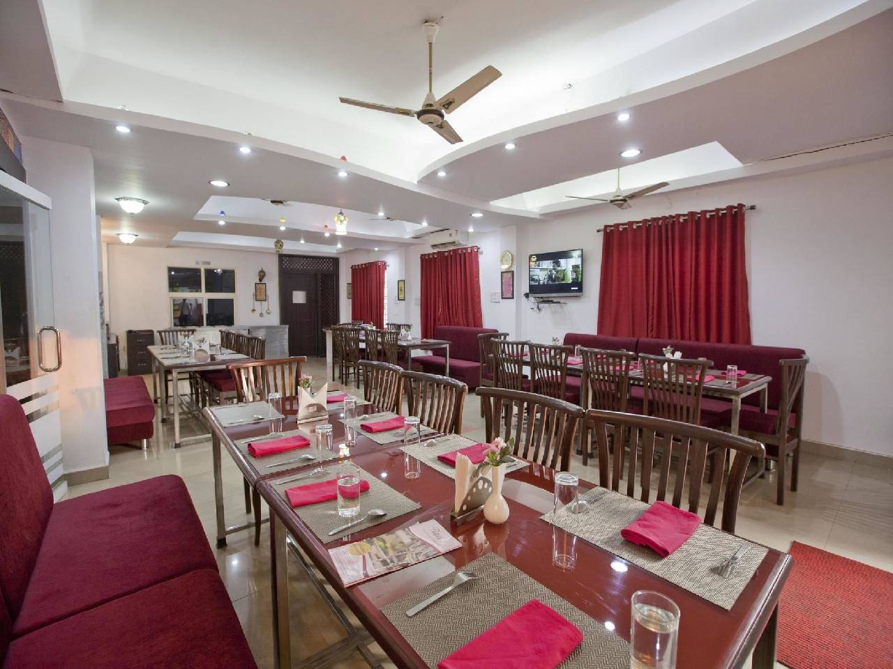 Oyo Rooms Kolar Road (اویو رومز كولار رواد) 