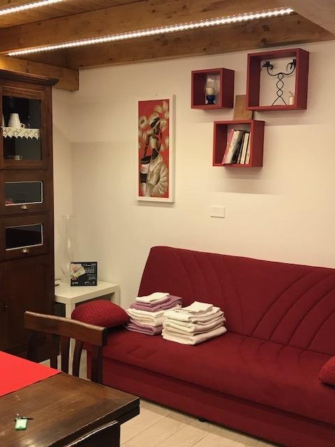 Casa Vacanze Albano (كاسا واكانز آلبانو) 