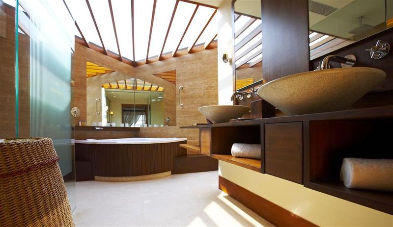 The Westin Sohna Resorts & Spa General view