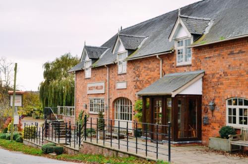 Wrenbury Mill Apartment 