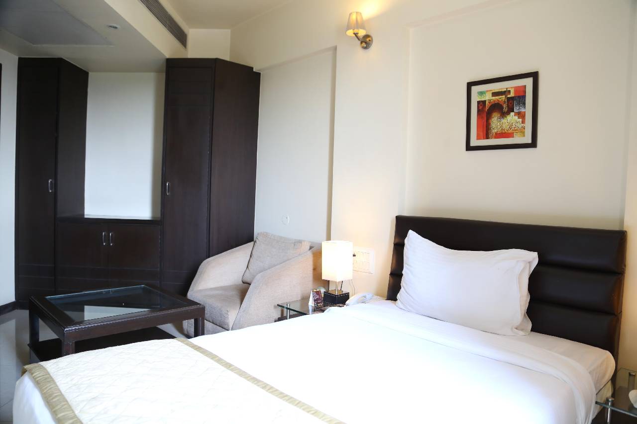 Golf View Hotel 