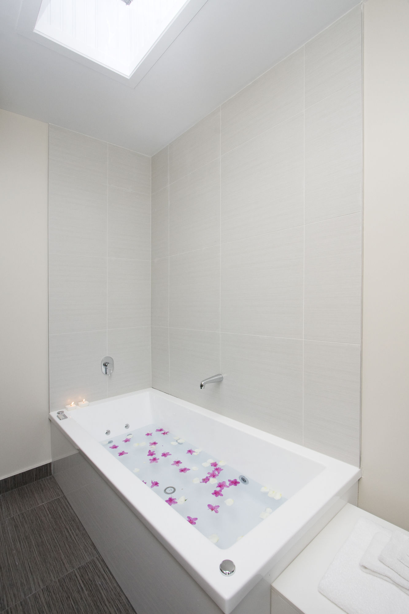 Apollo Hotel Rotorua (آپولو هتل روتوروا) 