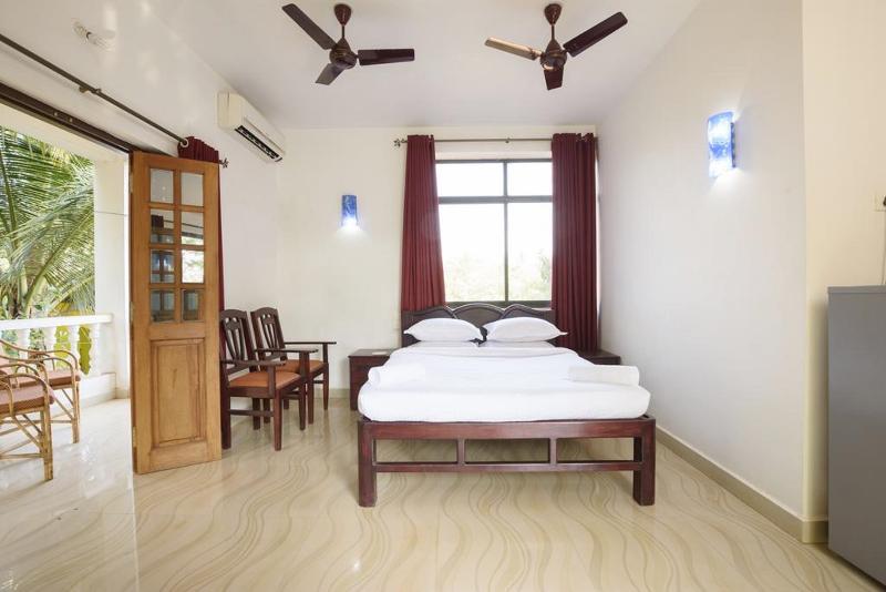 White Feather Guest House Room