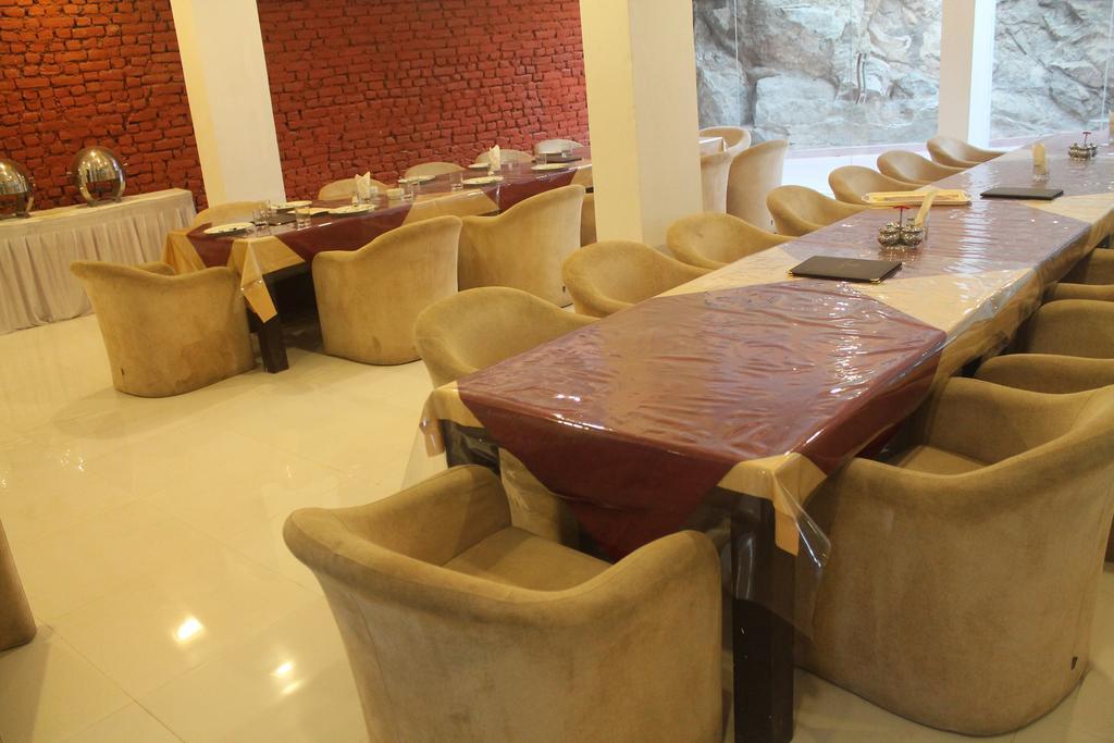 Hotel Rajgarh 