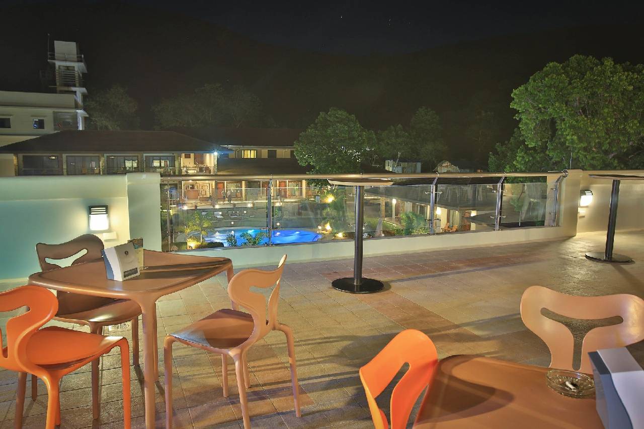 Coron Soleil Express Hotel (كورون سولیل اکسپرس هتل) 