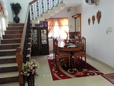 Brown Residency 