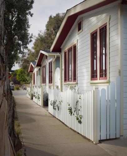 Venice Beach Eco Cottages (ونیز بیچ اكو كوتاجس) 