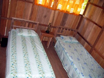 () Guestroom  () Guestroom