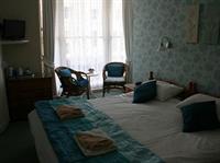 Cromwell House (كرومول هاوس) 