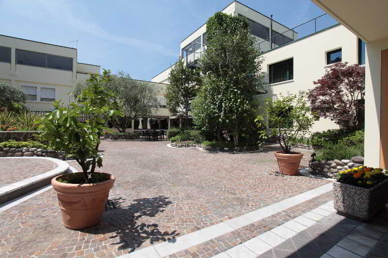 Venice Palace Hotel General view