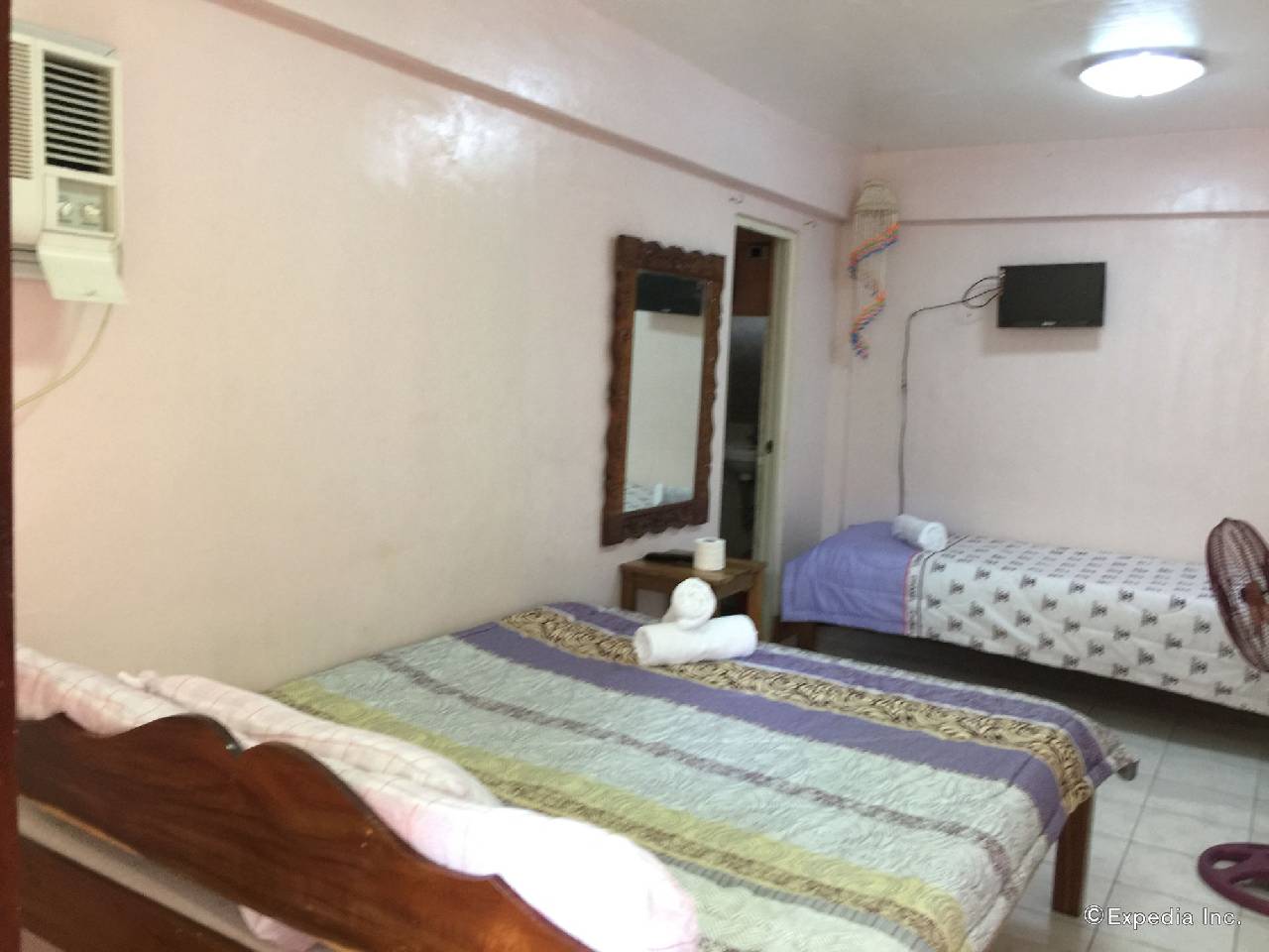 Coron Sunrise Pension House 