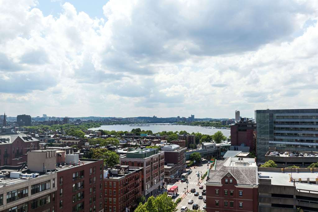 Wyndham Boston Beacon Hill (ویندهام بوستون بیكون هیل) Miscellaneous