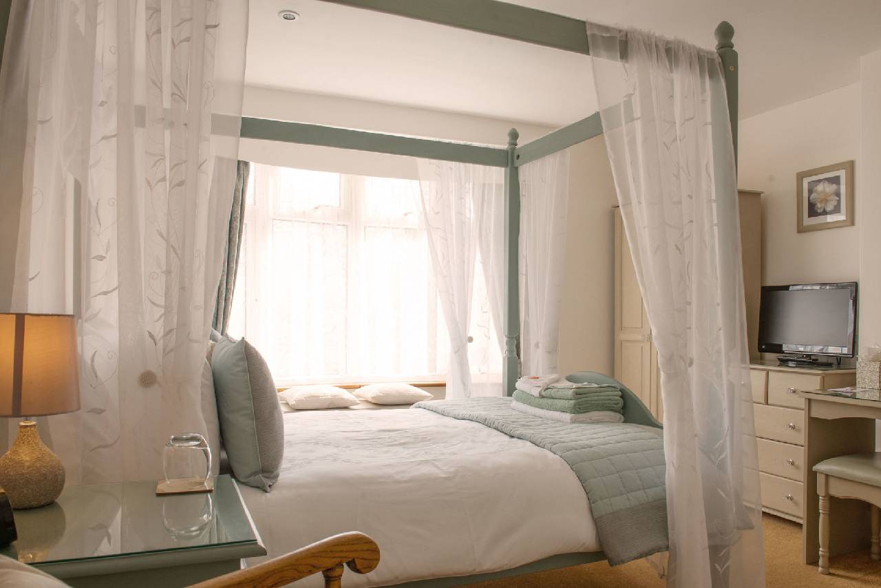 Blue Waters Lodge (بلو واترس لاج) 