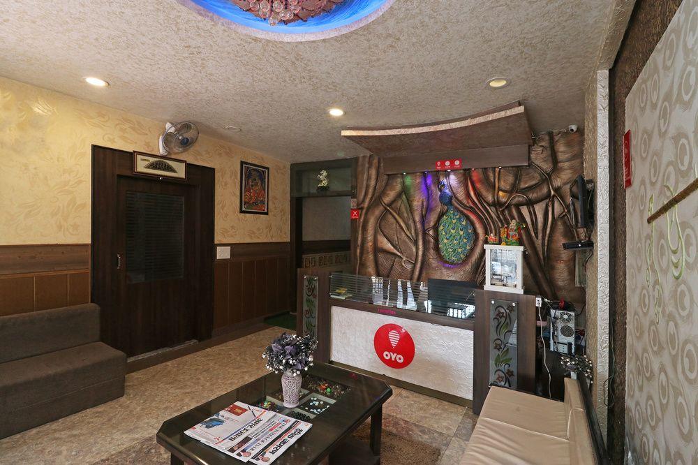Oyo 7885 Hotel Myraa 