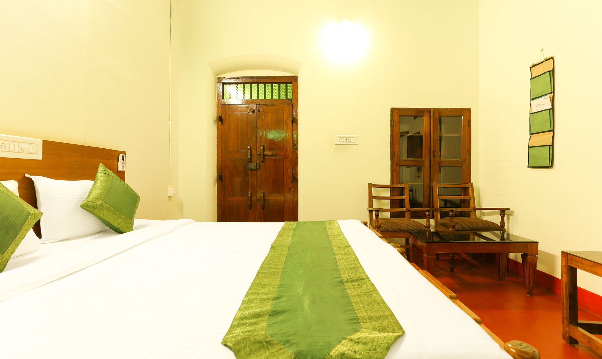 Oyo 15962 Green Aura Resort 