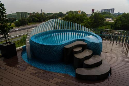 Pool Lagoon Subang 