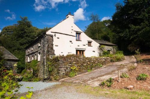 Ruskin House At Lowgrove 