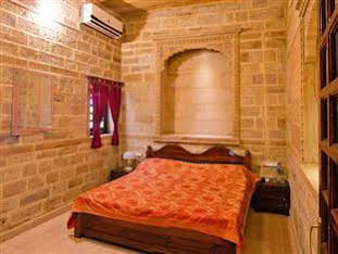 Jeet Villa 