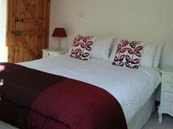 Woodleys Farm House 