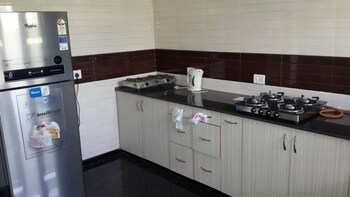 Pali Residency Noida Dining