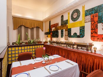 Oyo 635 West End Hotel Hotel Bar