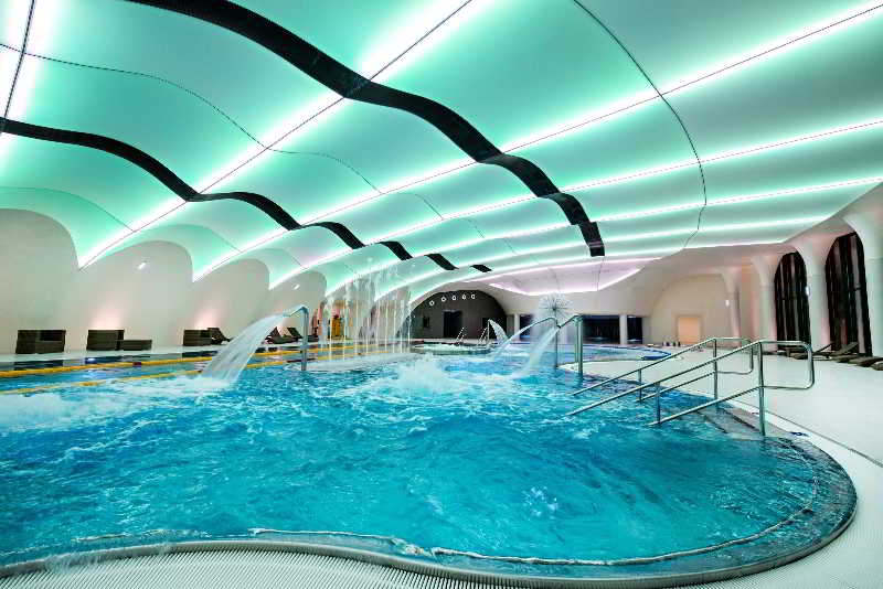 Arlamow Hotel Pool