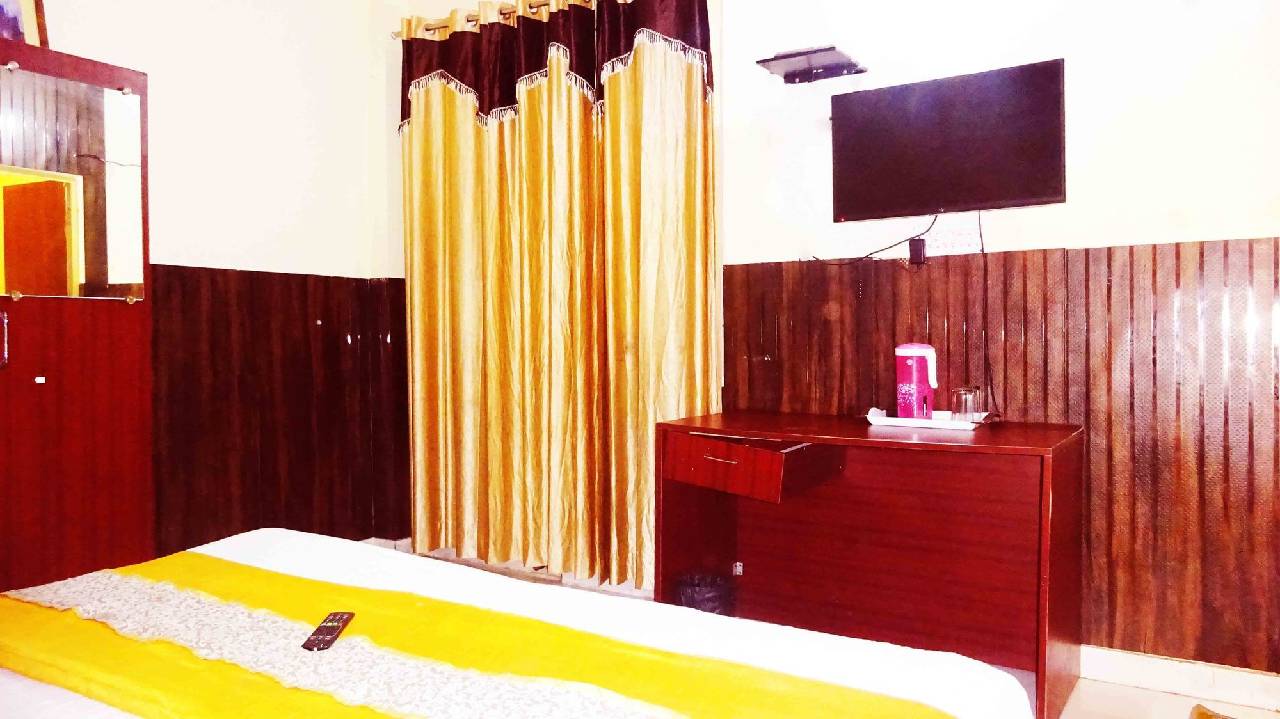 Hotel Madhav Stay 