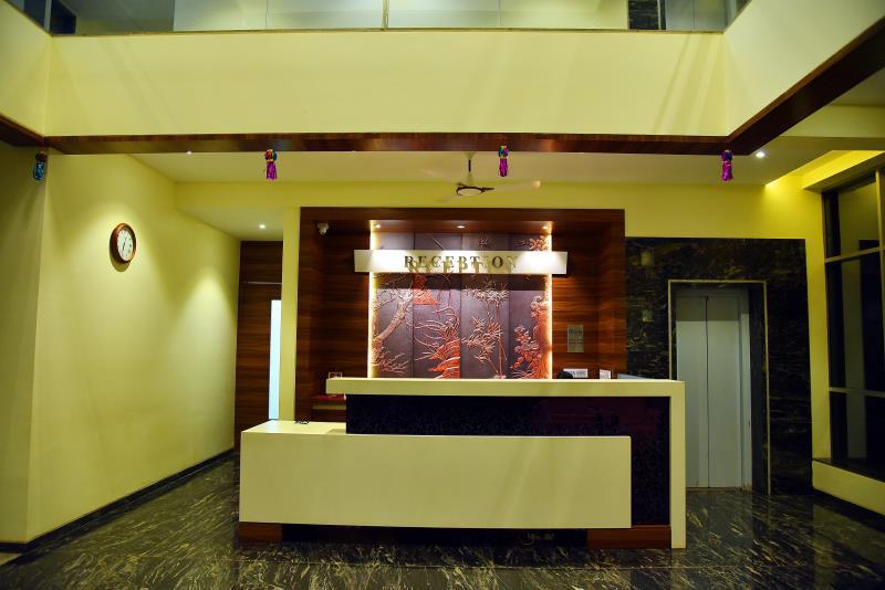 Hotel Sadhana Executive Dapoli 