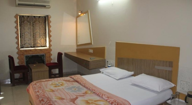 Hotel Neelkiran Room