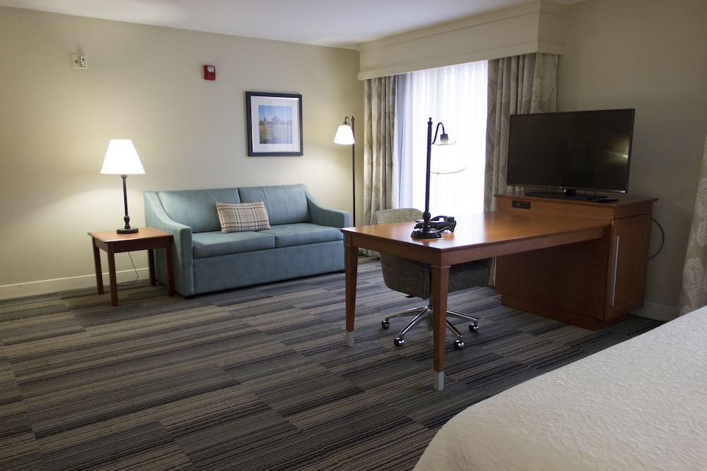 Hampton Inn & Suites Davenport - photo 5
