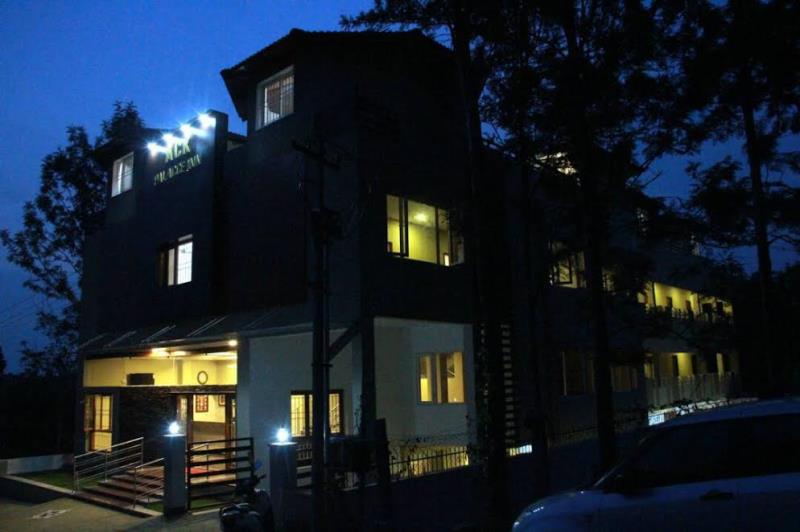 Ack Palacce Inn Yercaud 