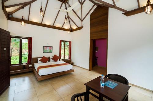 Oyo 10233 Century Village Resort 