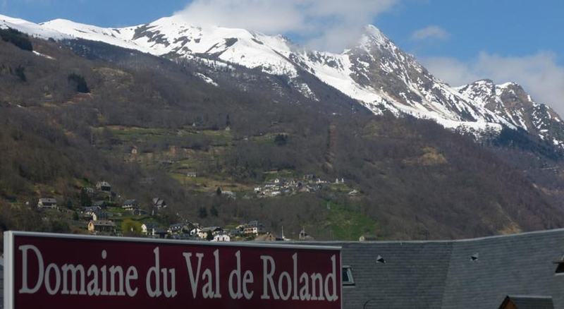 Domaine Val De Roland General view