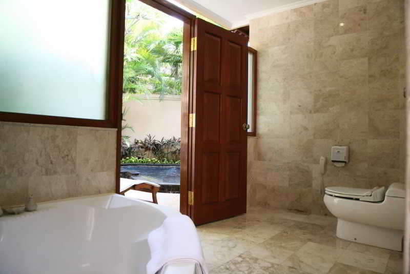 Parigata Spa Villas Room