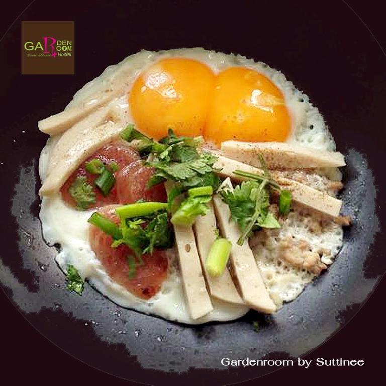 Garden Room Hostel (گاردن روم هاستل) 