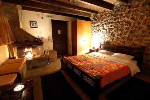 Paliokastro Guesthouse 