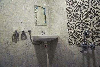 Welcome Guest House Bathroom Sink