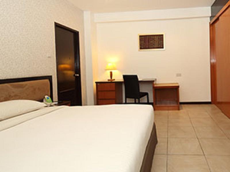 Sabah Hotel Sandakan Room