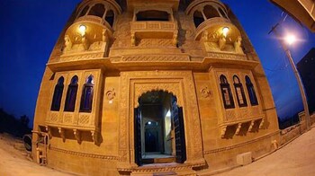 Nirmal Haveli Hotel 