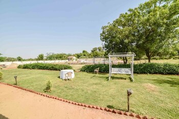 Pushkar Rajwara Resort Garden