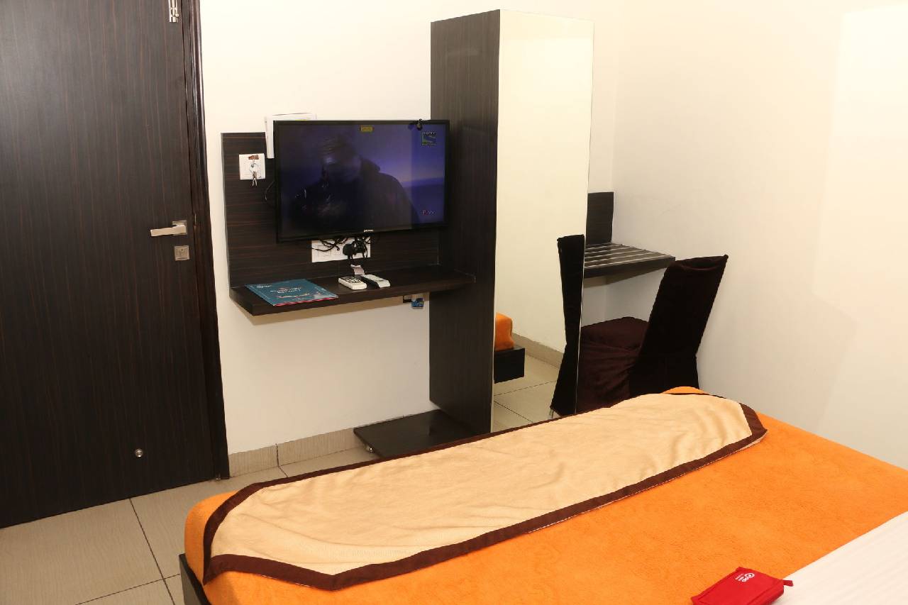 Oyo Rooms Chaura Bazaar Sanglan Shivala 