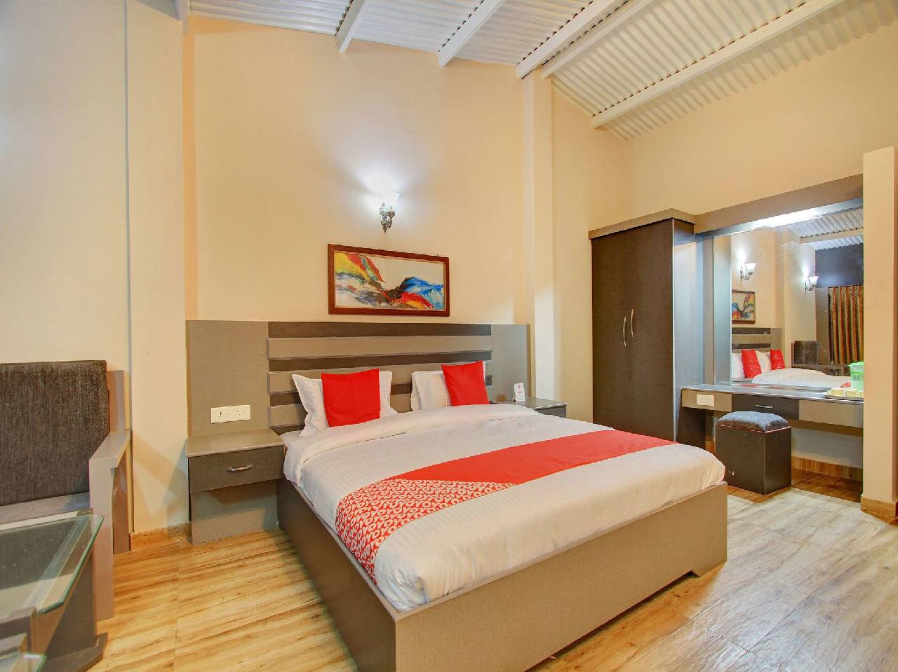 Oyo 13231 Hotel Sapphire Garden View 