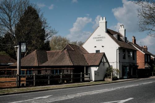 Cromwell Arms Country Pub With Rooms 