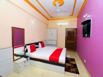 Oyo 13485 Hotel New Jasmine Guestroom