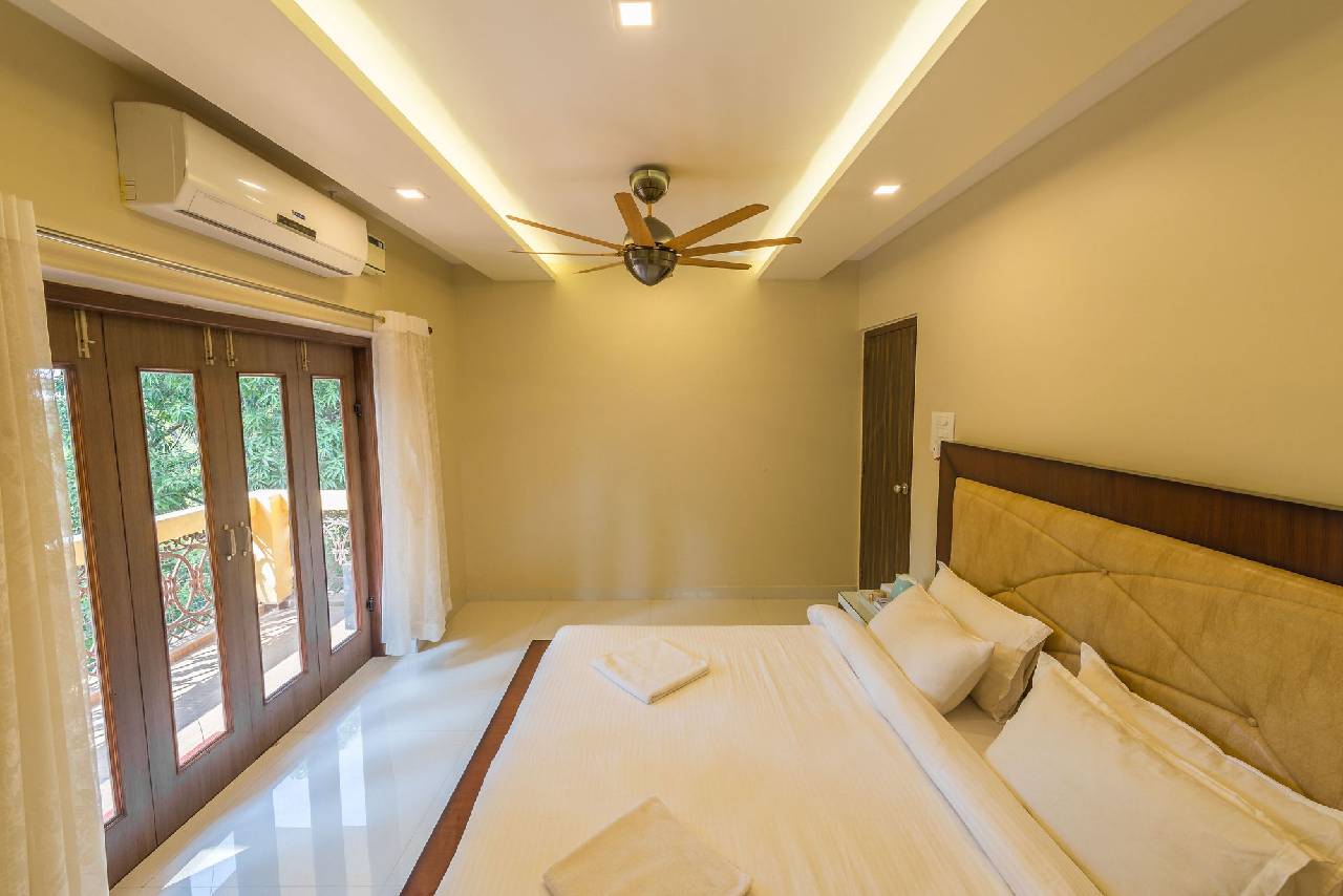 V Resorts Fernweh Villa Calangute Goa 