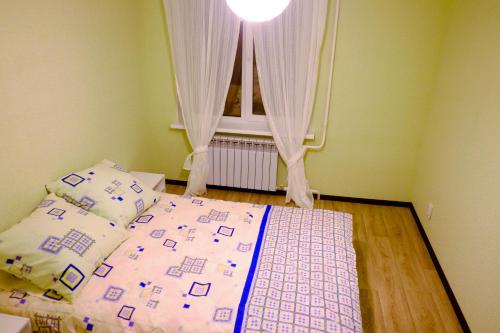 Apartment On Prospekt Yamasheva 60 