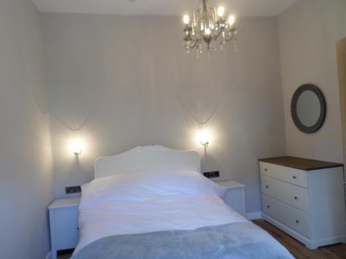 The Queen Matilda Country Inn & Rooms 