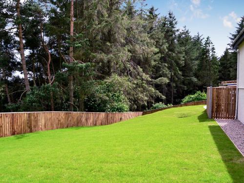 Pine Tree Cottage Uk5515 (پین تری كوتاج اوك۵۵۱۵) 